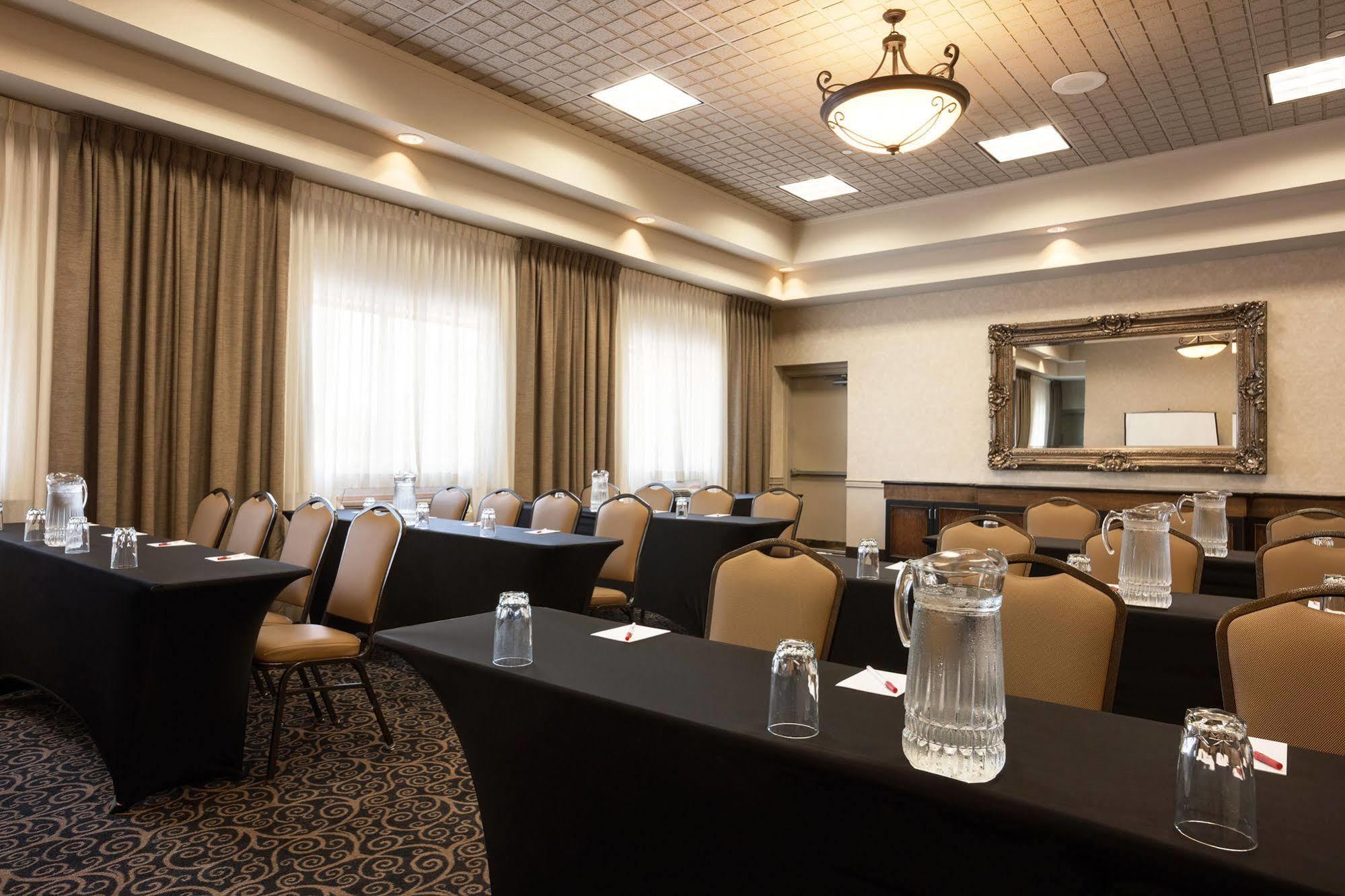Ramada By Wyndham Toms River Exterior foto